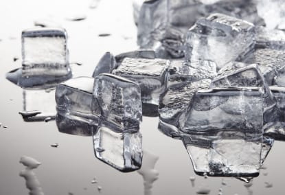 FABRICADOR-DE-HIELO-KITCHENAID-LKUIX335PPS-SECTOR-4-3 Hielo de fabricador de hielo