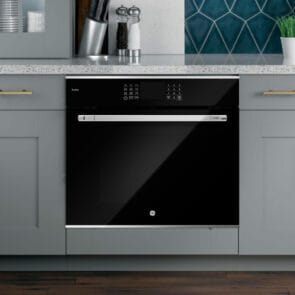 Horno de empotrar GE 80 cms Eléctrico de convección HGP8050YE1