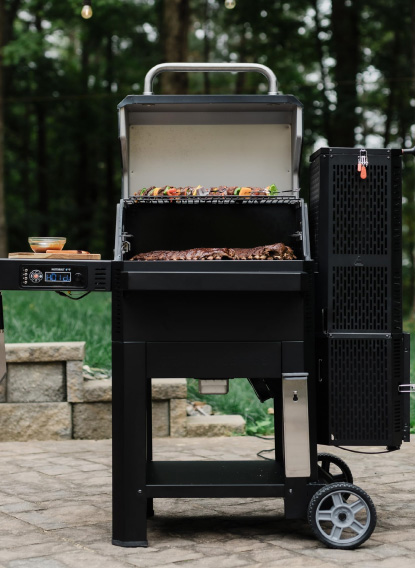 Asador y Ahumador a Carbón Masterbuilt Gravity Series 600 - MB20041023